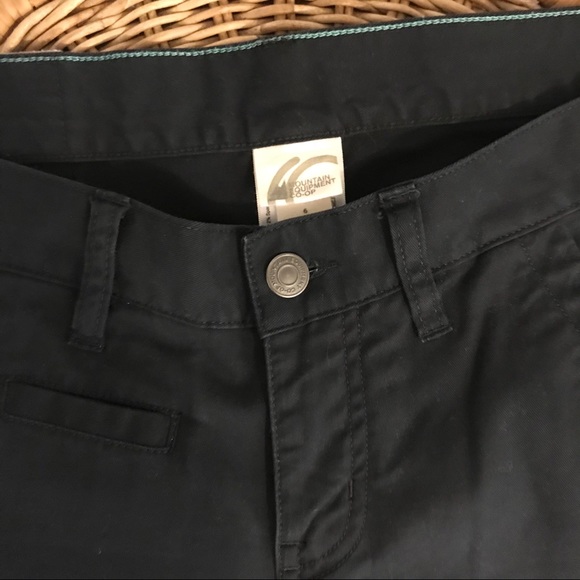 Mountain Equipment Co-op capris. Really cute 🥰 - Picture 4 of 6